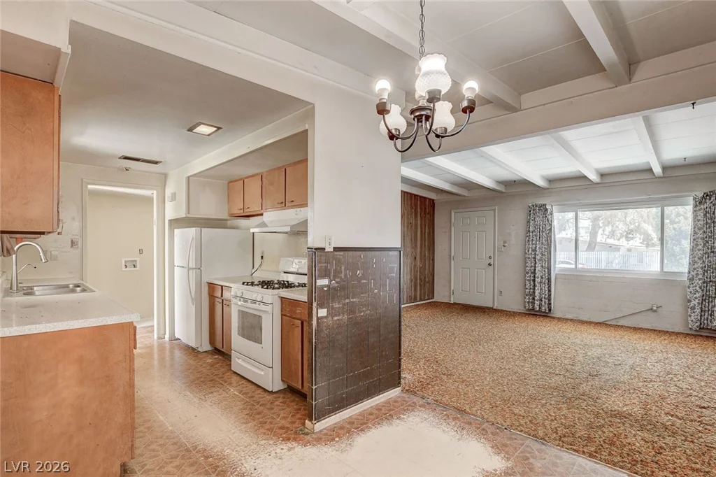 1209 Fay, Las Vegas, NV 89108