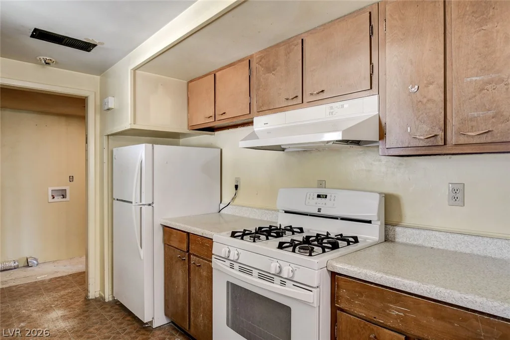 1209 Fay, Las Vegas, NV 89108