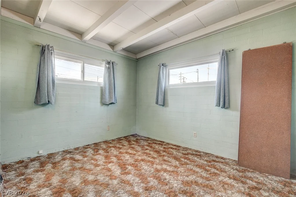 1209 Fay, Las Vegas, NV 89108