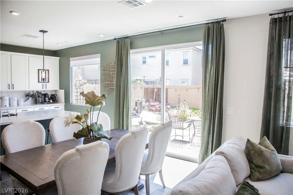 873 Benning, Henderson, NV 89011