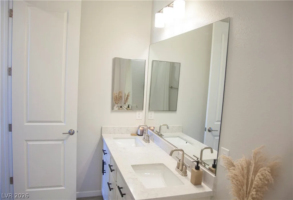 873 Benning, Henderson, NV 89011