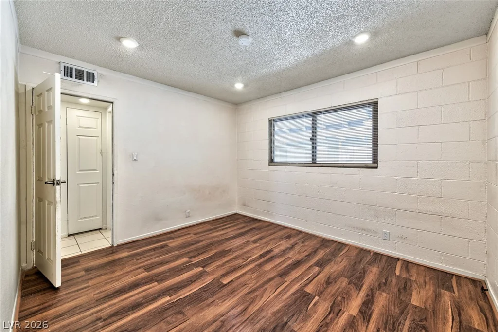 3041 Harewood, North Las Vegas, NV 89030