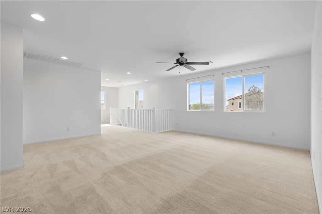 4729 Challenger, North Las Vegas, NV 89031