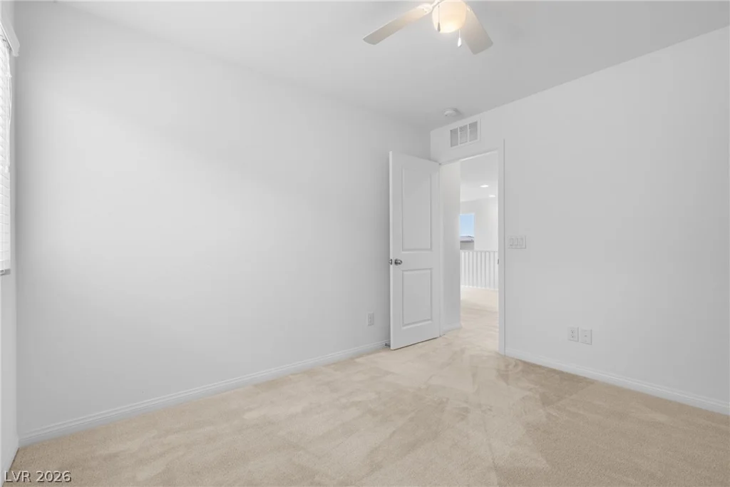 4729 Challenger, North Las Vegas, NV 89031