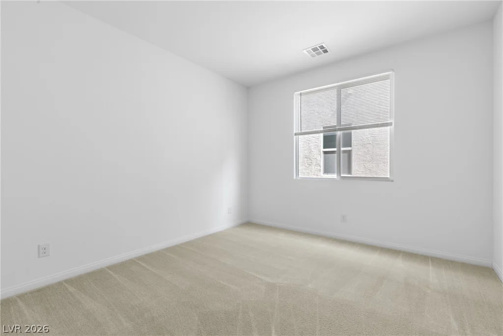4729 Challenger, North Las Vegas, NV 89031