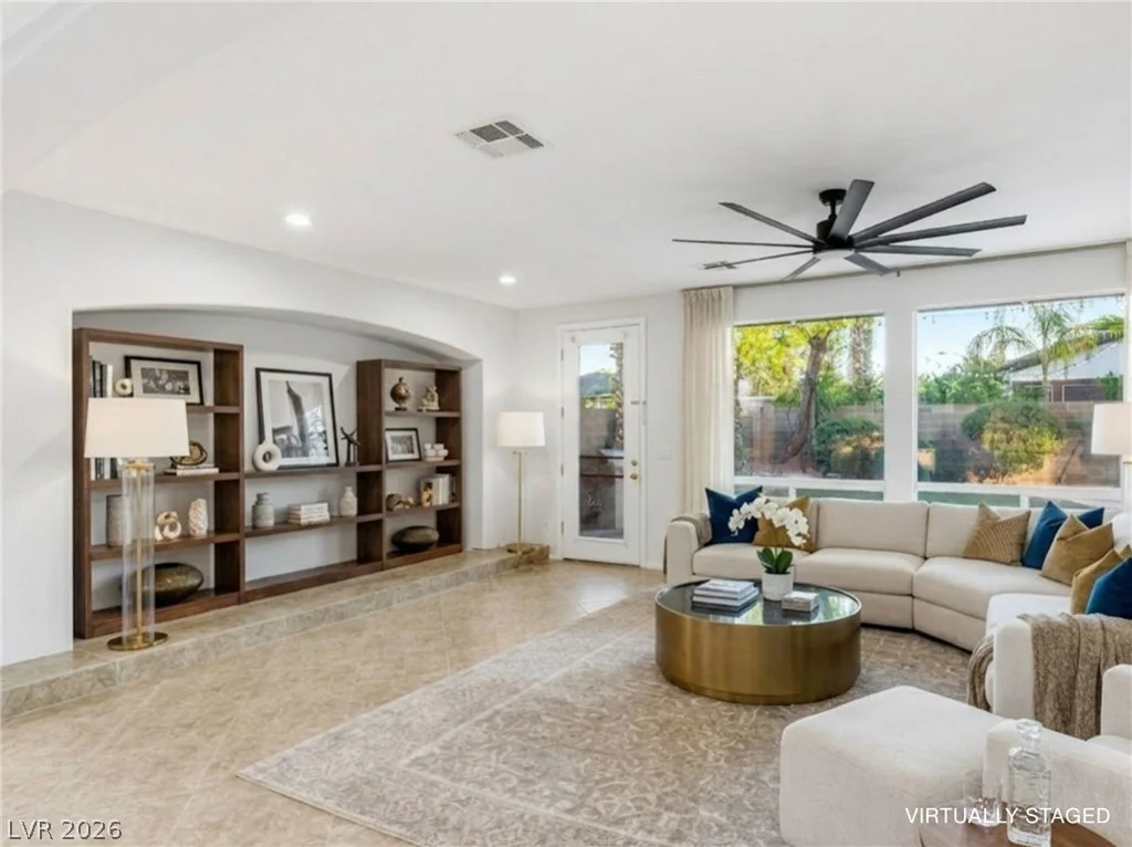 10897 Osceola Mills, Las Vegas, NV 89141