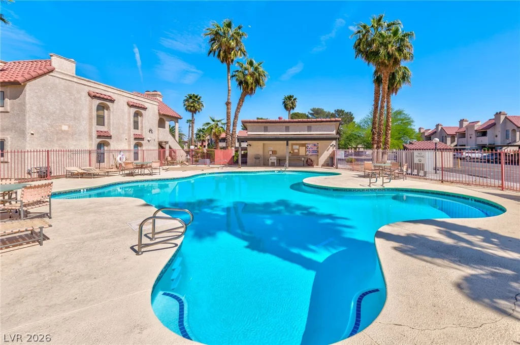 1751 Reno, Las Vegas, NV 89119