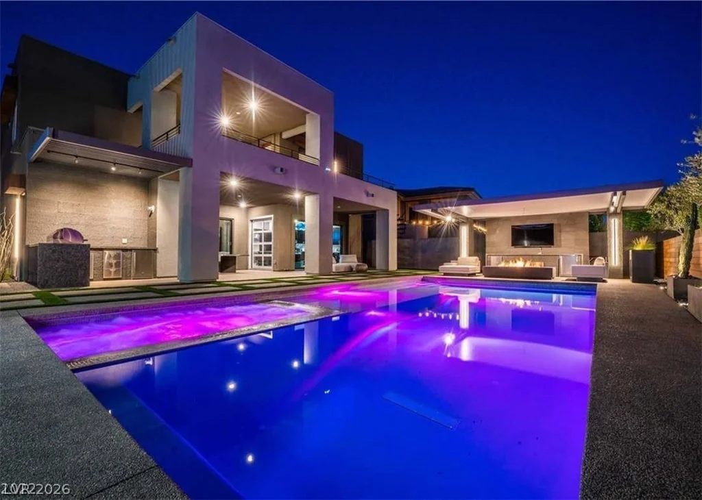 10337 Green Ember, Las Vegas, NV 89135