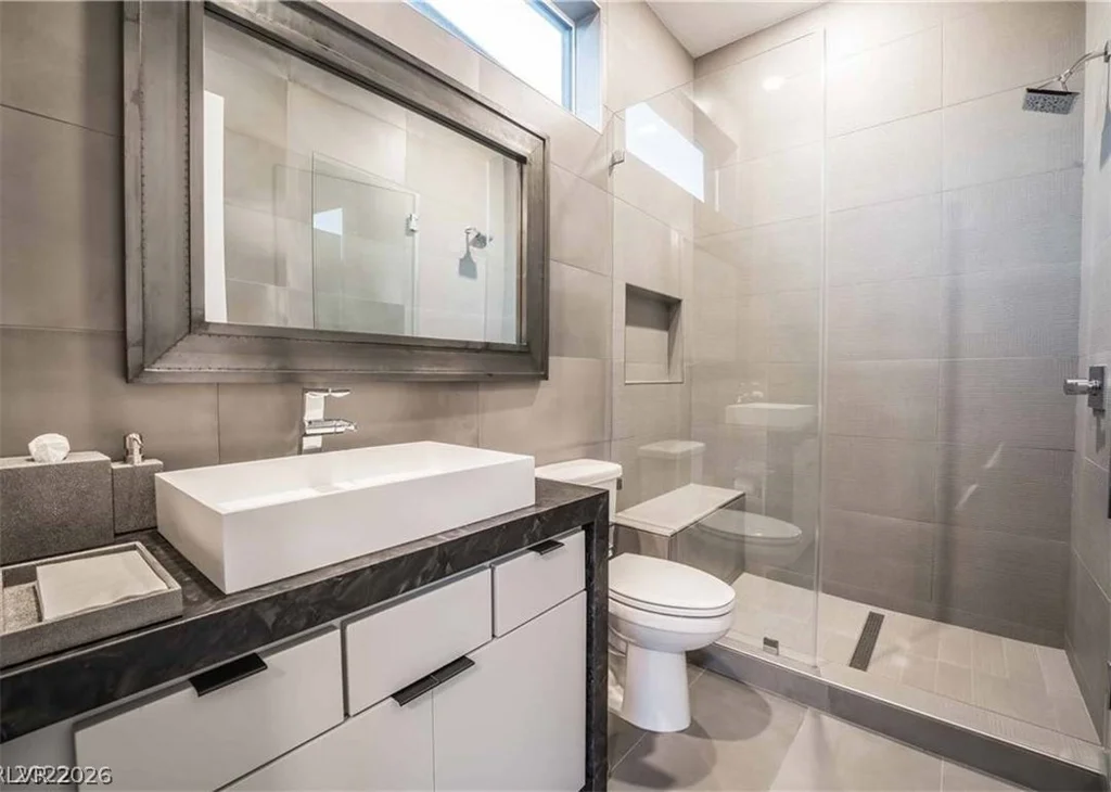 10337 Green Ember, Las Vegas, NV 89135