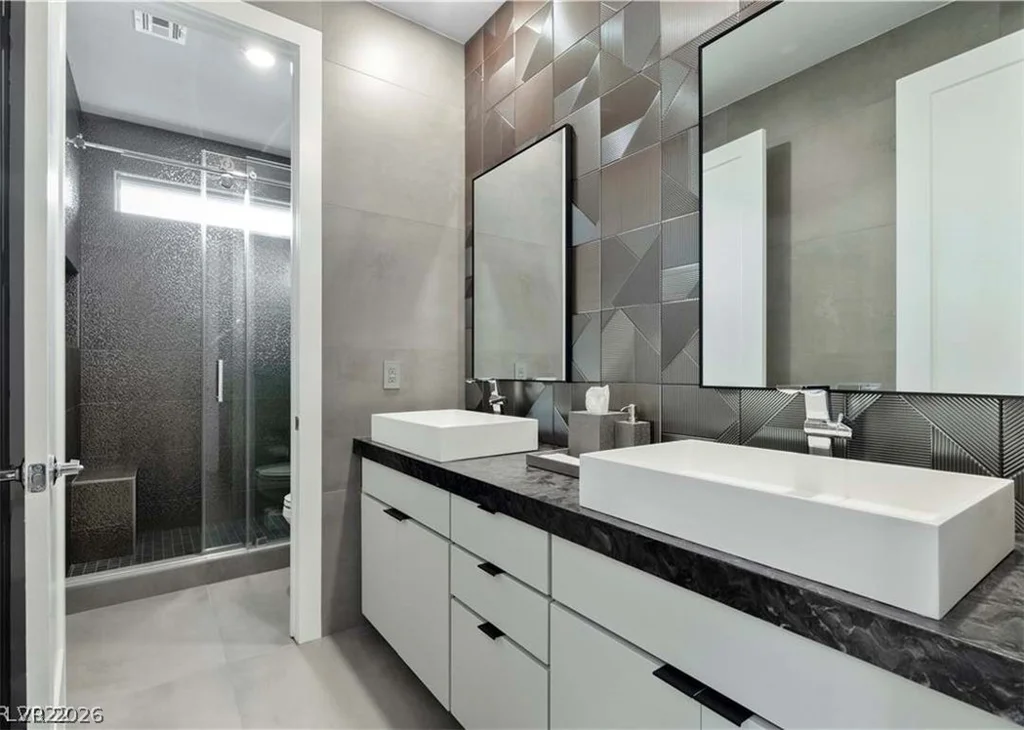10337 Green Ember, Las Vegas, NV 89135