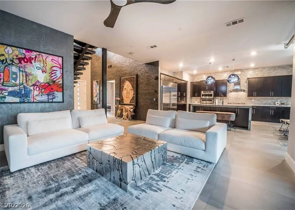 10337 Green Ember, Las Vegas, NV 89135