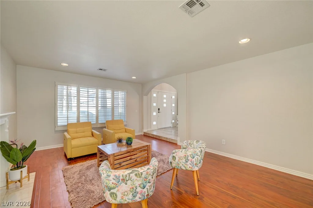 3100 Stern, Las Vegas, NV 89117
