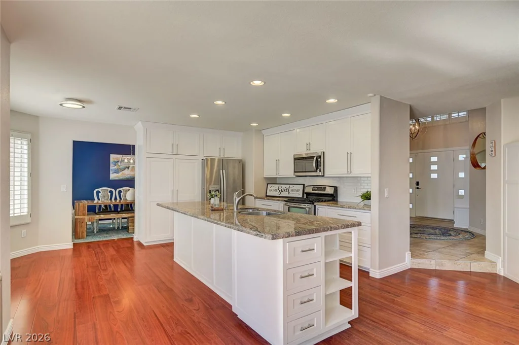 3100 Stern, Las Vegas, NV 89117