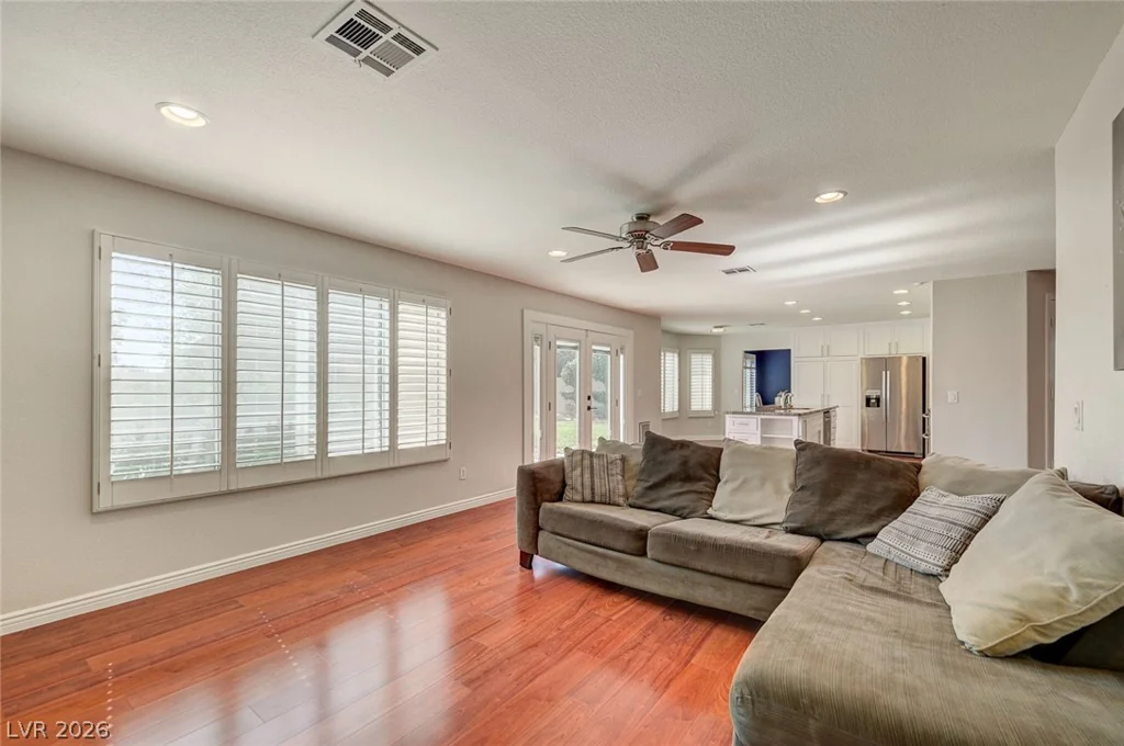 3100 Stern, Las Vegas, NV 89117