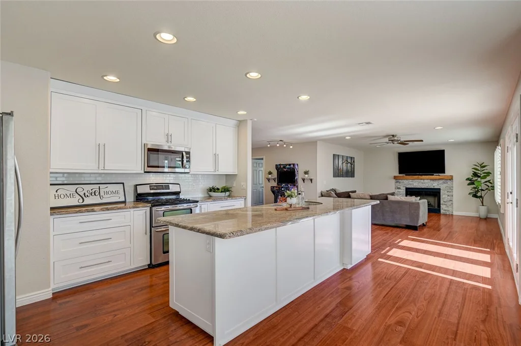 3100 Stern, Las Vegas, NV 89117