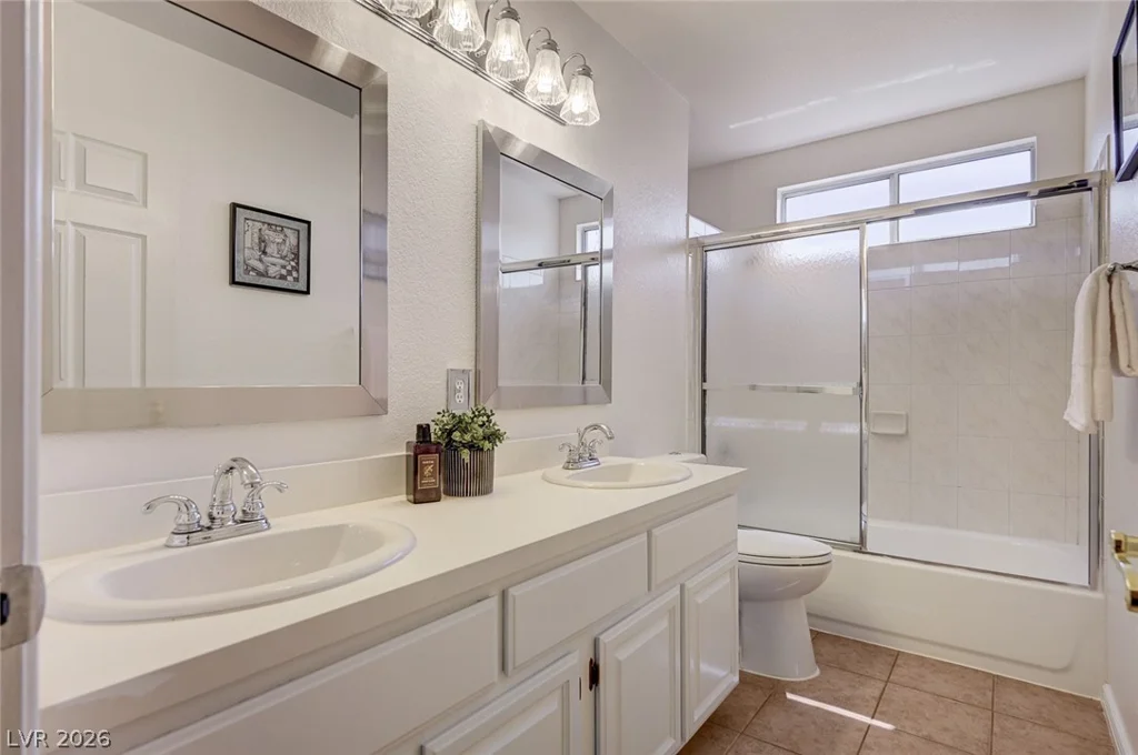 3100 Stern, Las Vegas, NV 89117