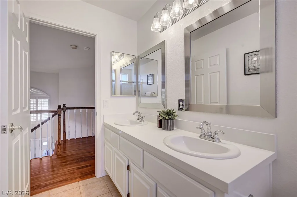 3100 Stern, Las Vegas, NV 89117