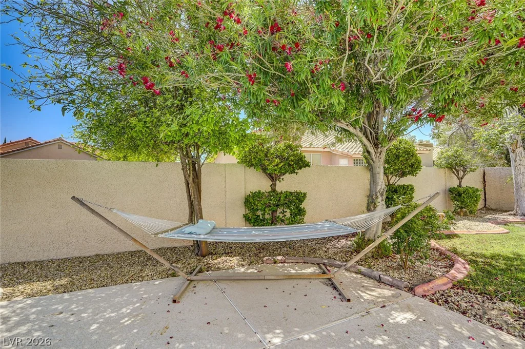 3100 Stern, Las Vegas, NV 89117
