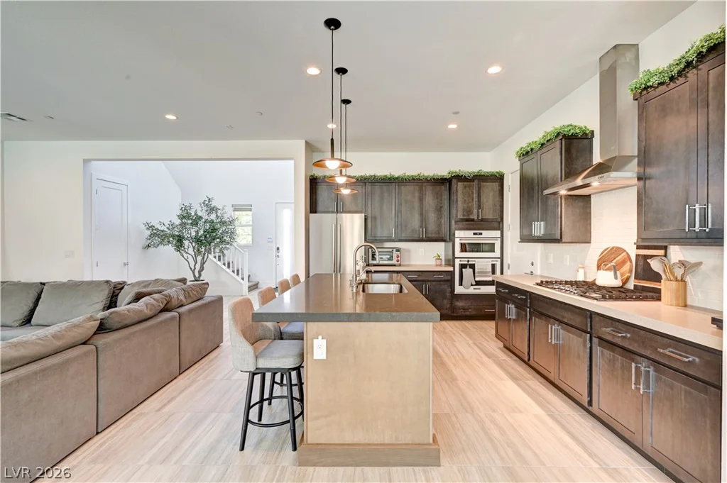 10143 Bismarck Palms, Las Vegas, NV 89166