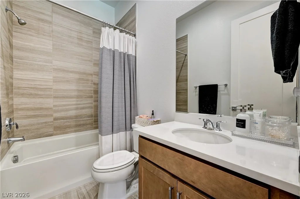 10143 Bismarck Palms, Las Vegas, NV 89166