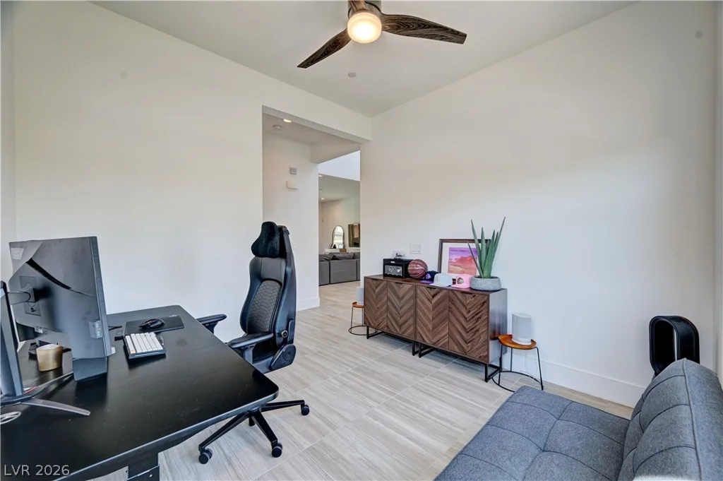 10143 Bismarck Palms, Las Vegas, NV 89166