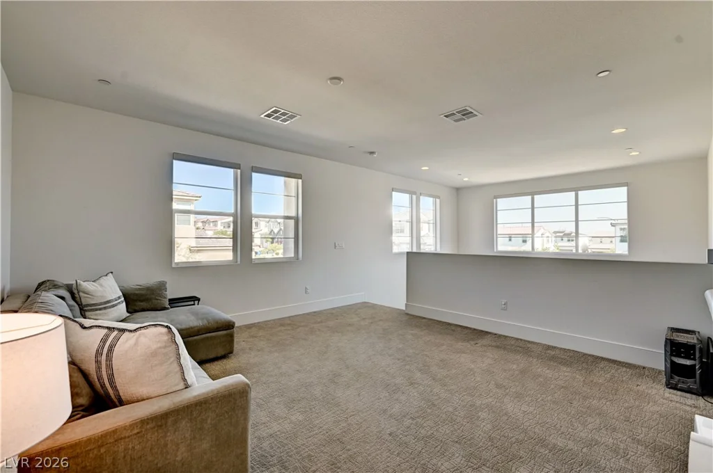 10143 Bismarck Palms, Las Vegas, NV 89166