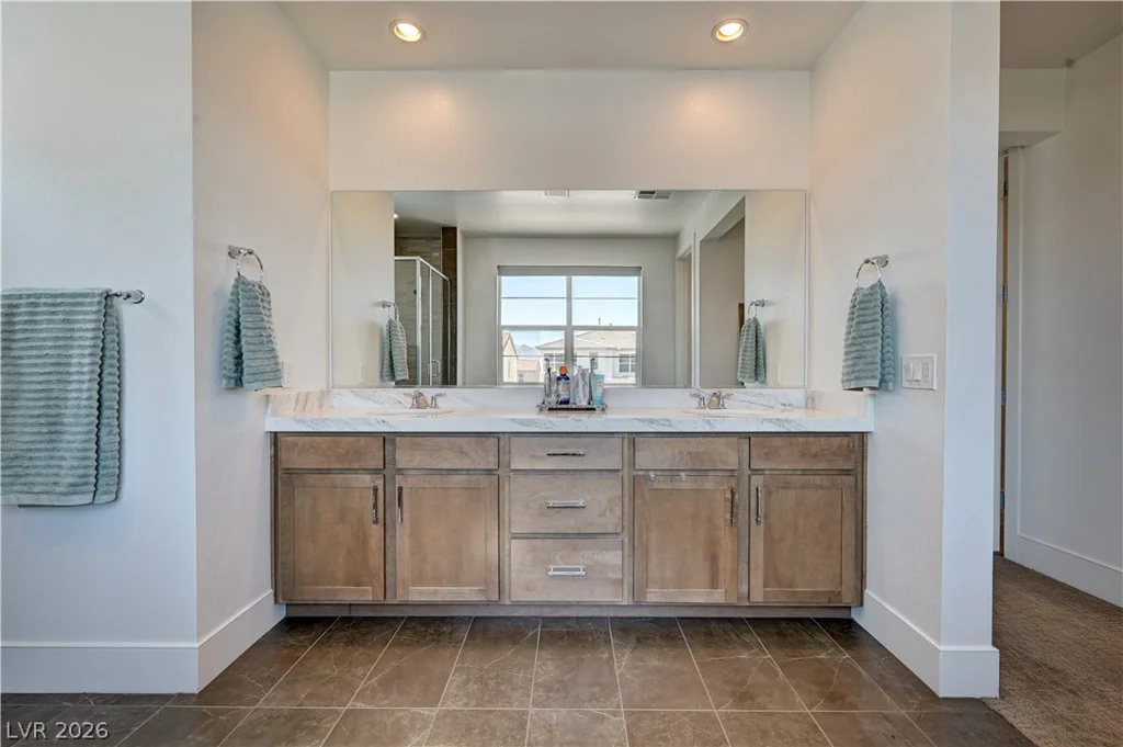 10143 Bismarck Palms, Las Vegas, NV 89166