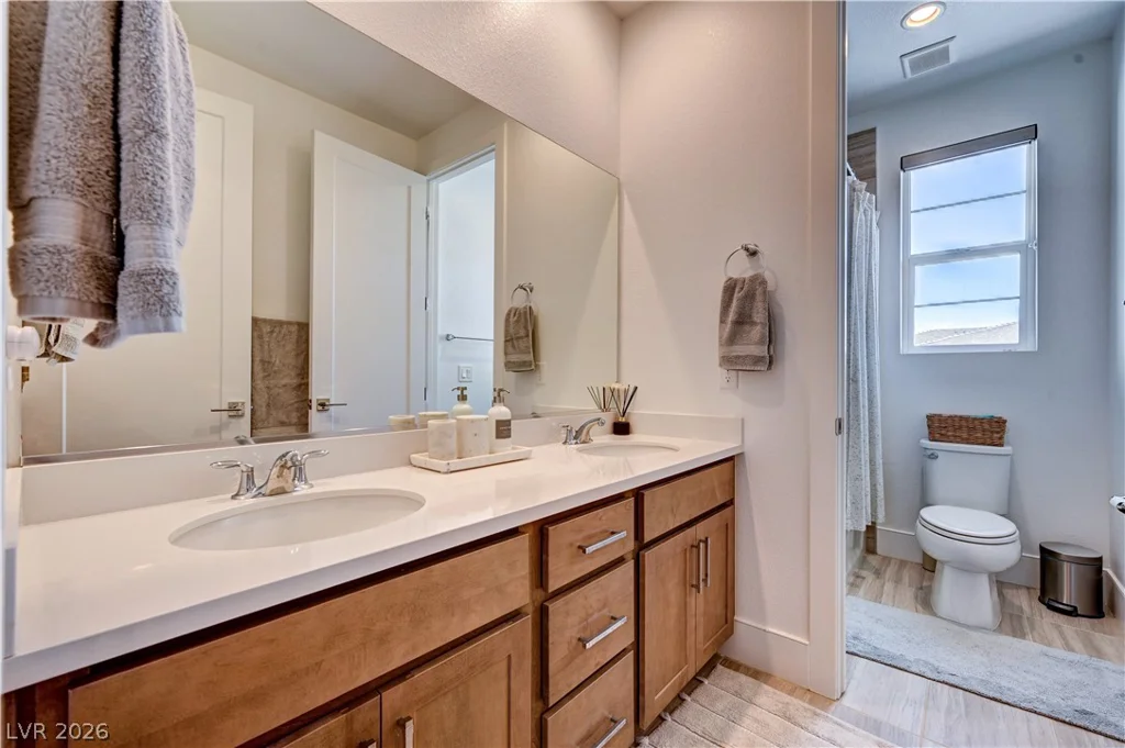 10143 Bismarck Palms, Las Vegas, NV 89166