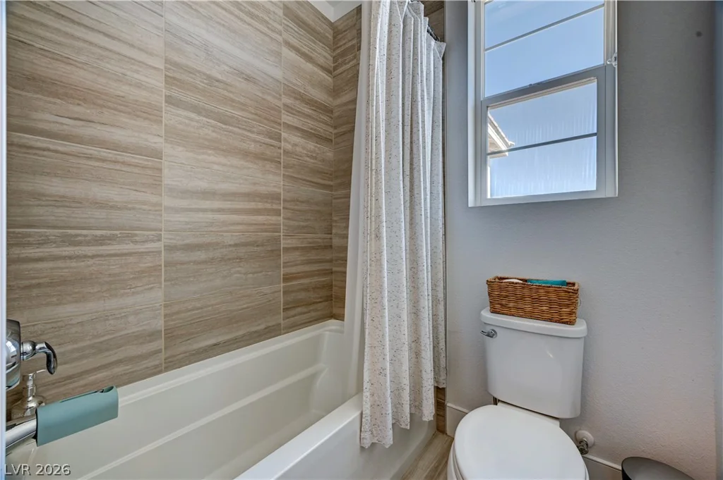 10143 Bismarck Palms, Las Vegas, NV 89166
