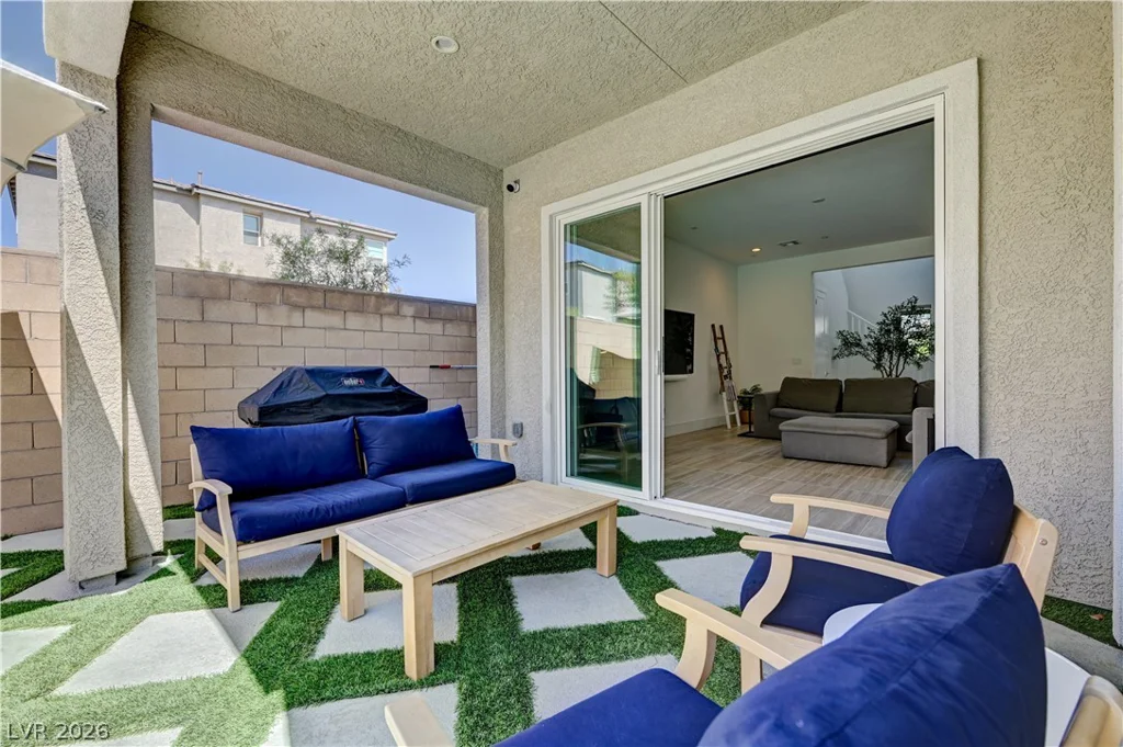 10143 Bismarck Palms, Las Vegas, NV 89166
