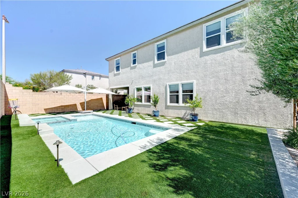 10143 Bismarck Palms, Las Vegas, NV 89166