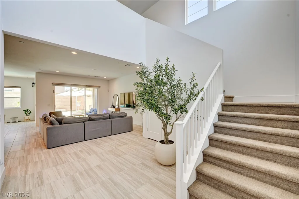 10143 Bismarck Palms, Las Vegas, NV 89166
