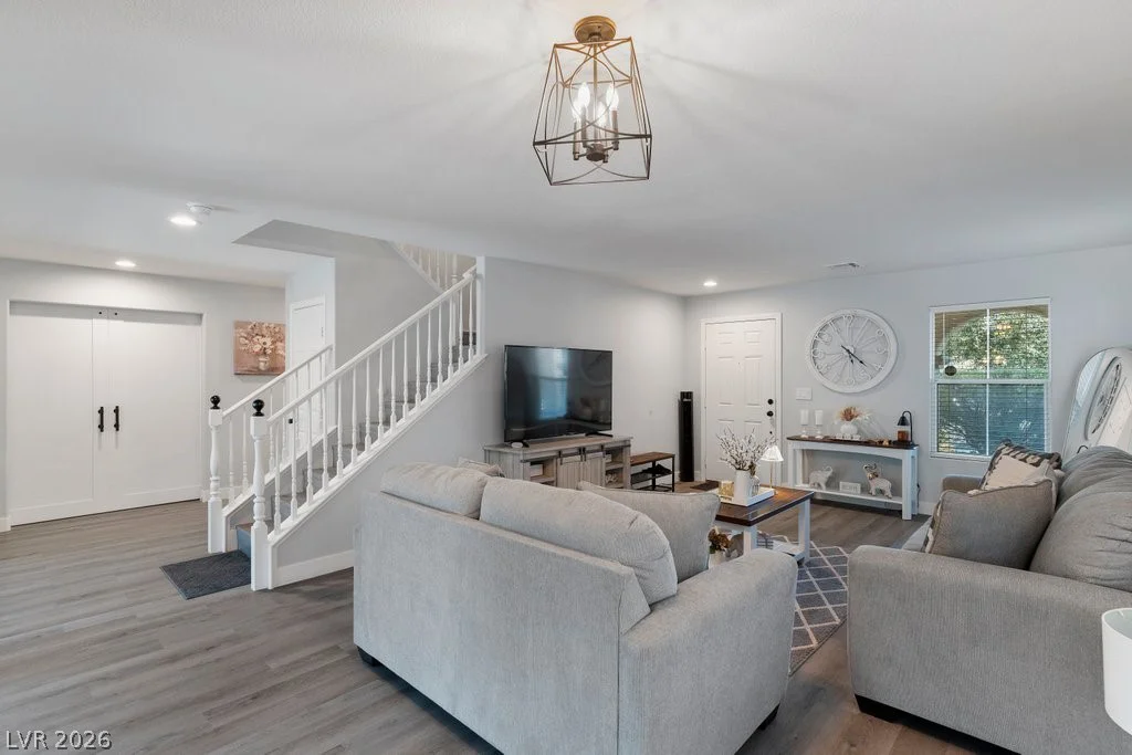 6924 Ghost Ranch, Las Vegas, NV 89179