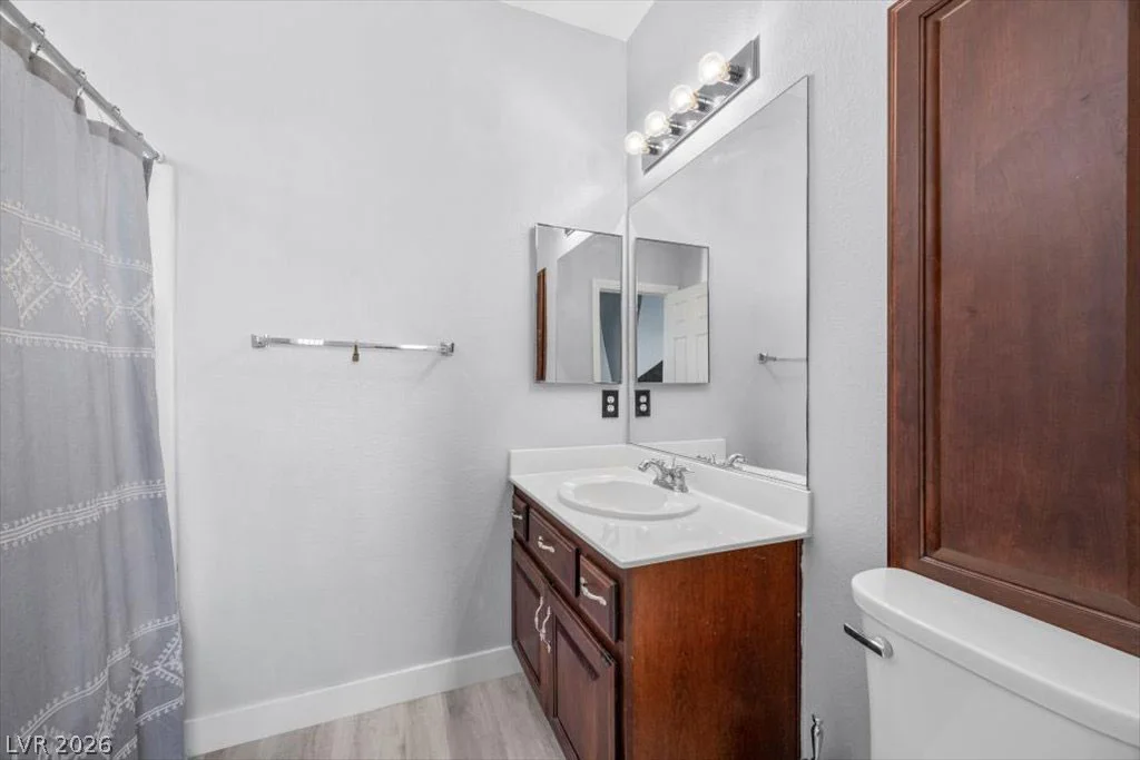 4104 Cathedral Falls, North Las Vegas, NV 89085
