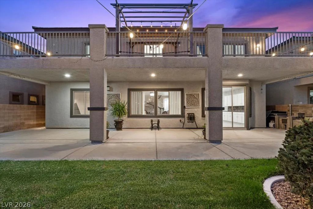4104 Cathedral Falls, North Las Vegas, NV 89085