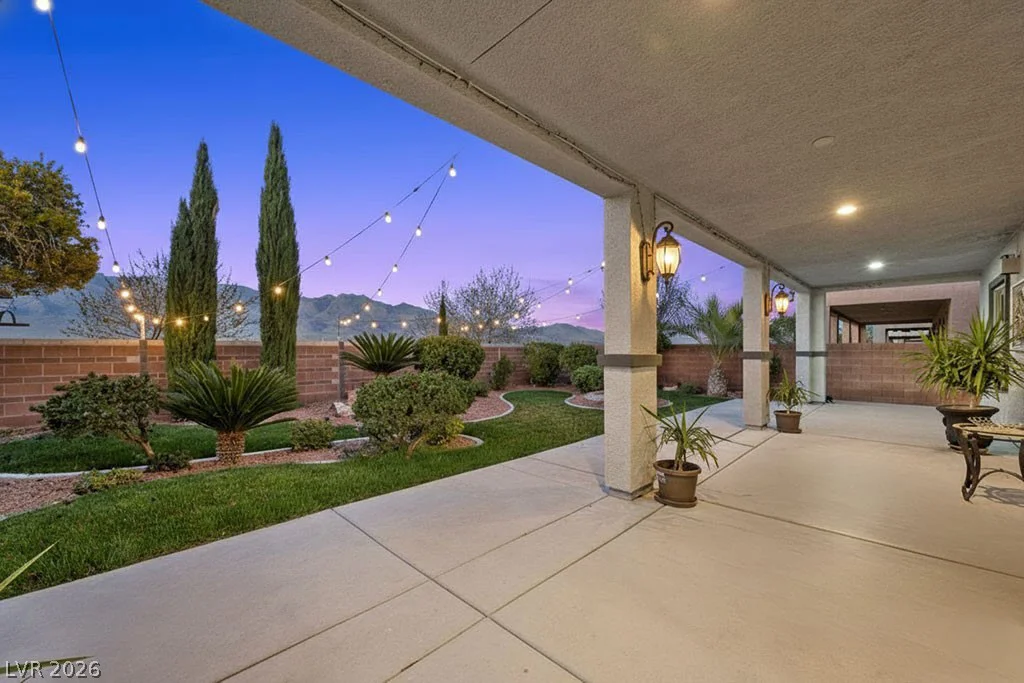 4104 Cathedral Falls, North Las Vegas, NV 89085