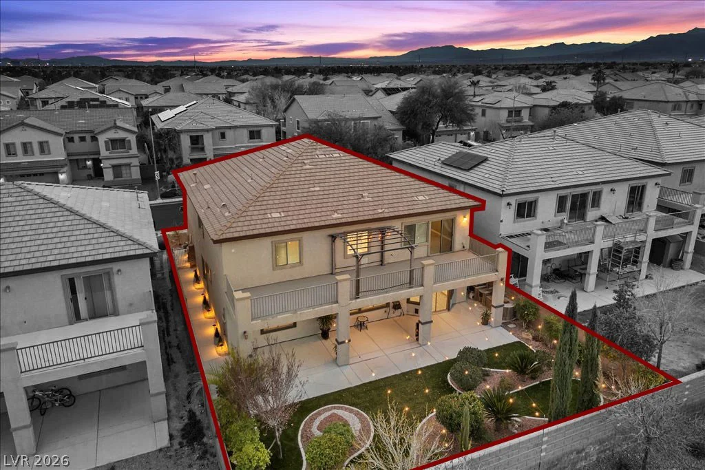 4104 Cathedral Falls, North Las Vegas, NV 89085