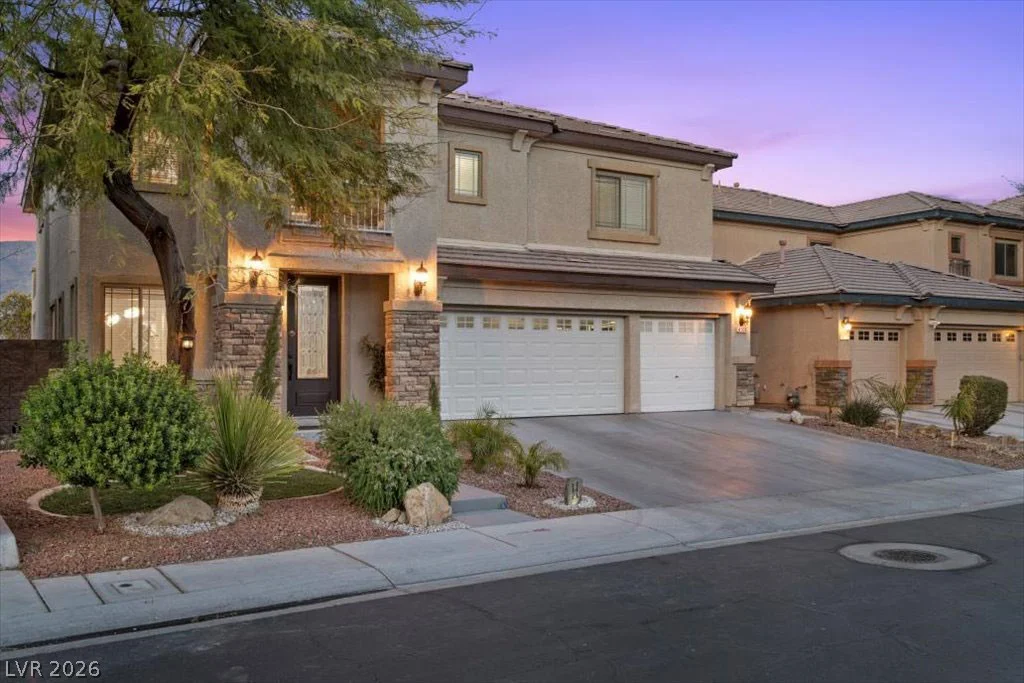4104 Cathedral Falls, North Las Vegas, NV 89085