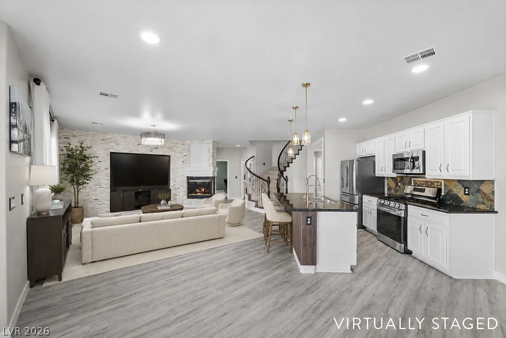 4104 Cathedral Falls, North Las Vegas, NV 89085