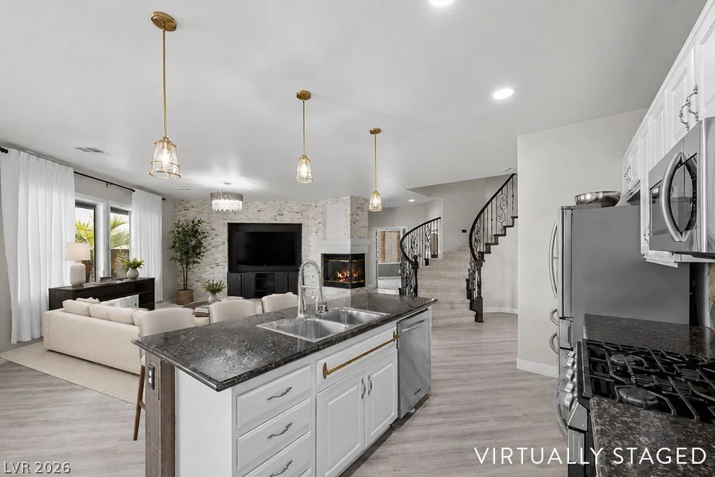 4104 Cathedral Falls, North Las Vegas, NV 89085