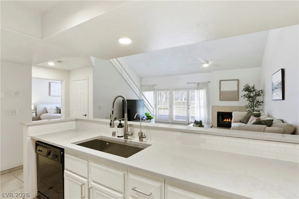 2728 Ferrin, Las Vegas, NV 89117