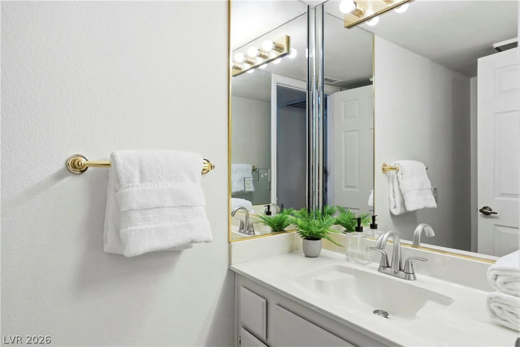 2728 Ferrin, Las Vegas, NV 89117