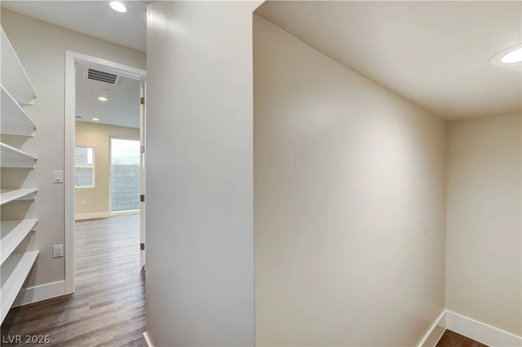 6511 Adrian Ridge, Las Vegas, NV 89149