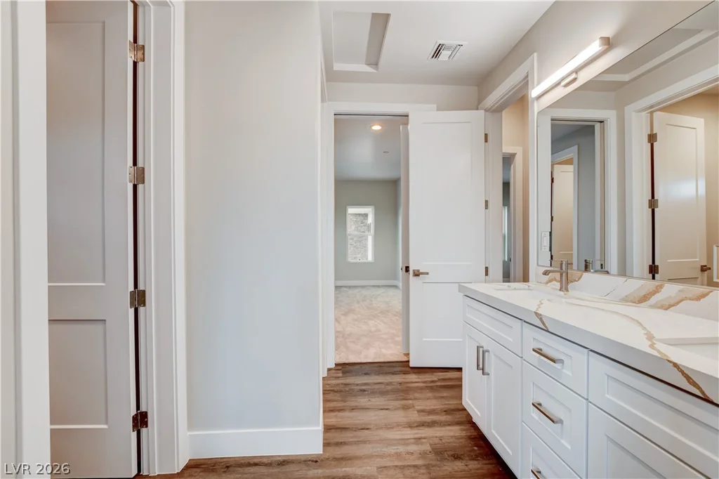 6511 Adrian Ridge, Las Vegas, NV 89149