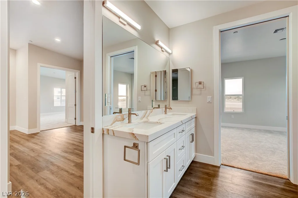 6511 Adrian Ridge, Las Vegas, NV 89149