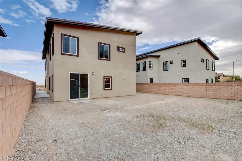6511 Adrian Ridge, Las Vegas, NV 89149