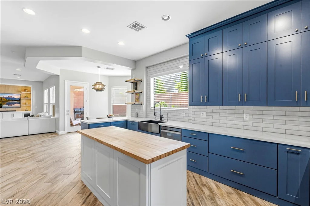 10224 Black Friar, Las Vegas, NV 89166