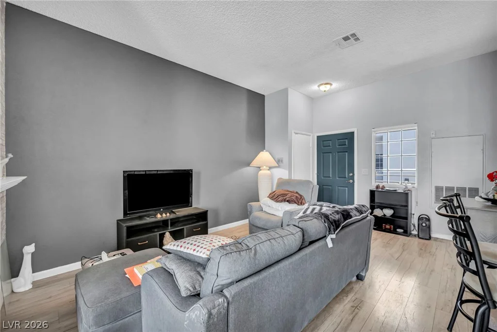 3150 Soft Breezes, Las Vegas, NV 89128