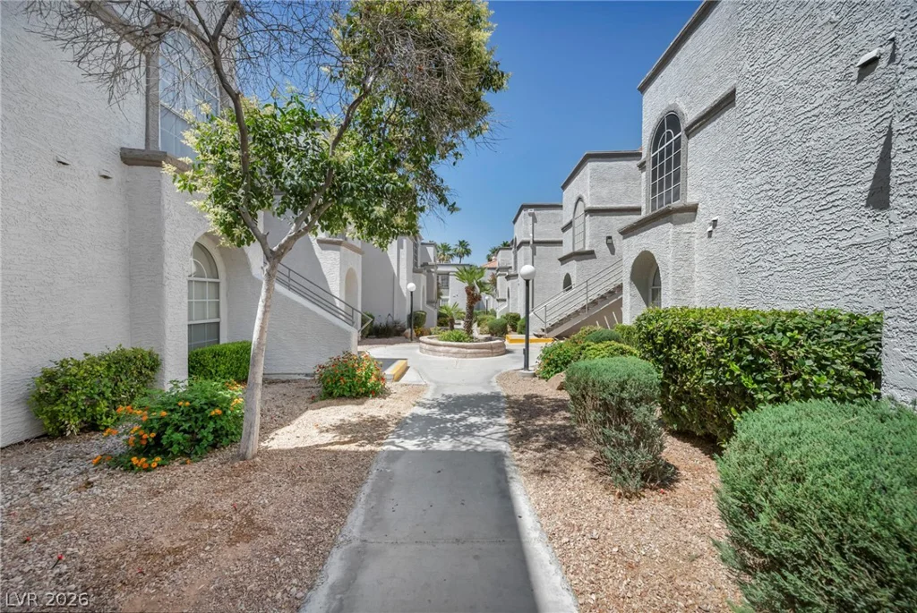 3150 Soft Breezes, Las Vegas, NV 89128