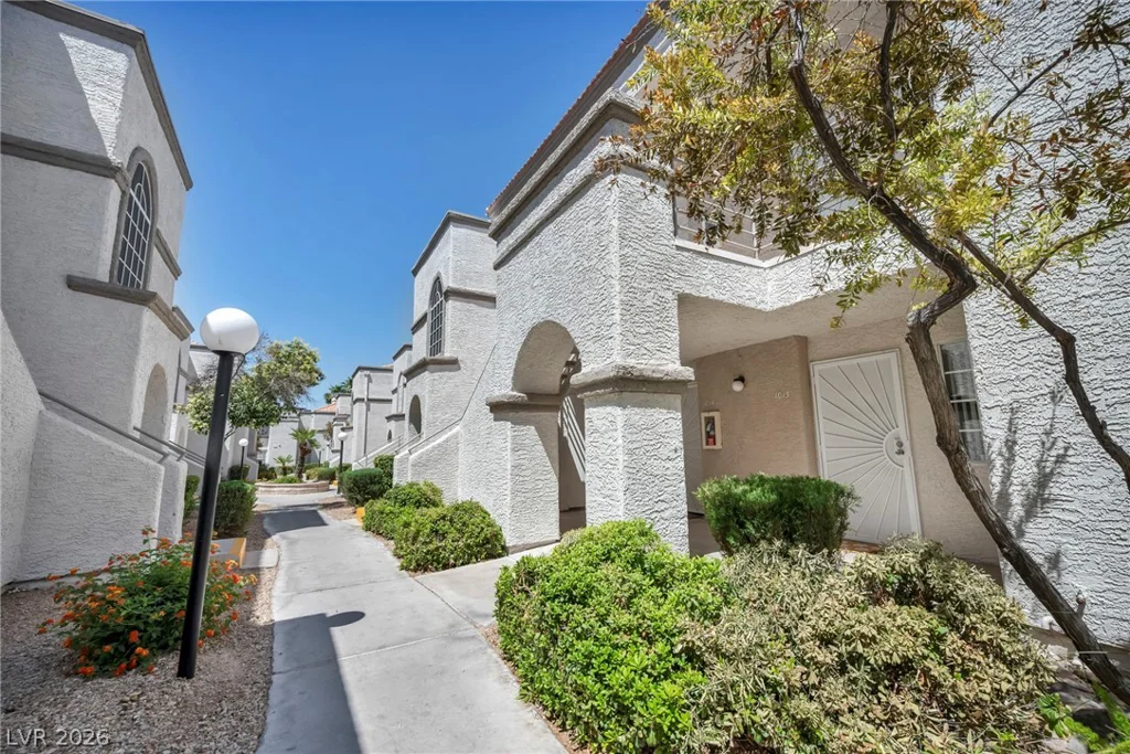 3150 Soft Breezes, Las Vegas, NV 89128